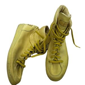 Travel fox vintage soft leather yellow sneakers